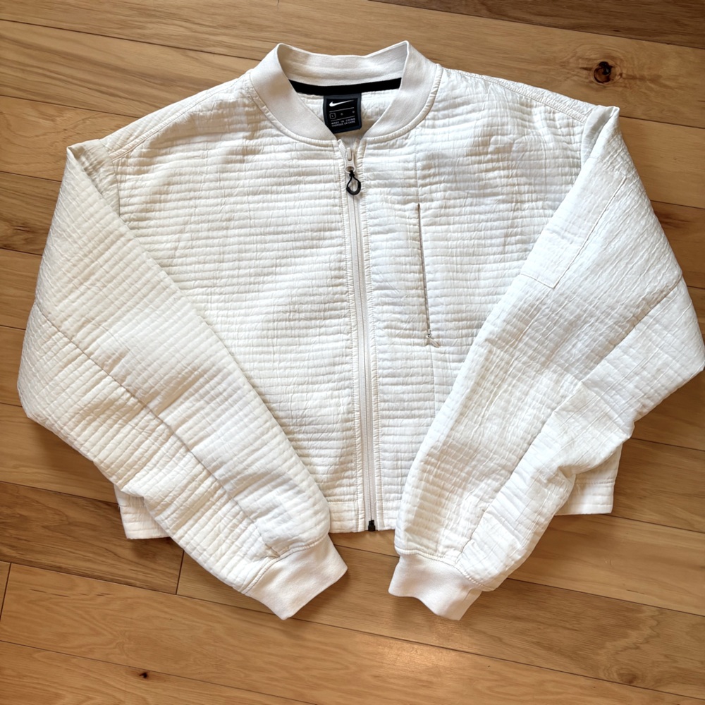 Nike Sportswear Tech Pack Bomber Jacket Women Sz L White City Ready BV4741-110 - Picture 3 of 11